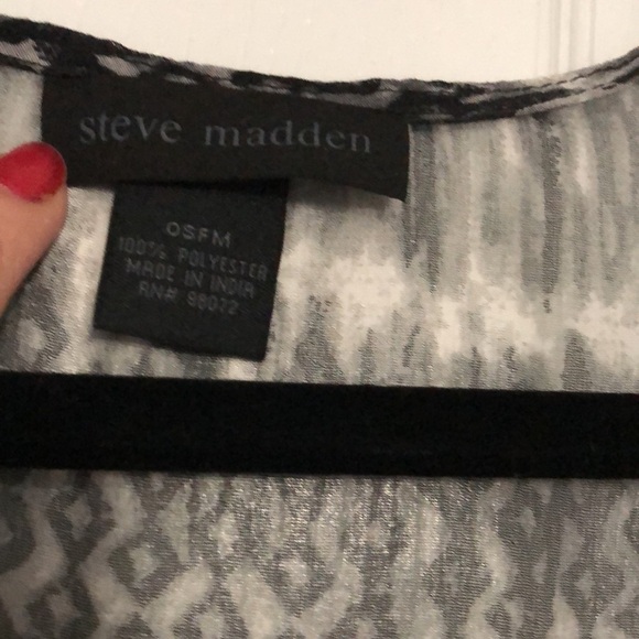 Steve Madden Swim Waterfall Open Flowy Coverup OSFM - Picture 3 of 3